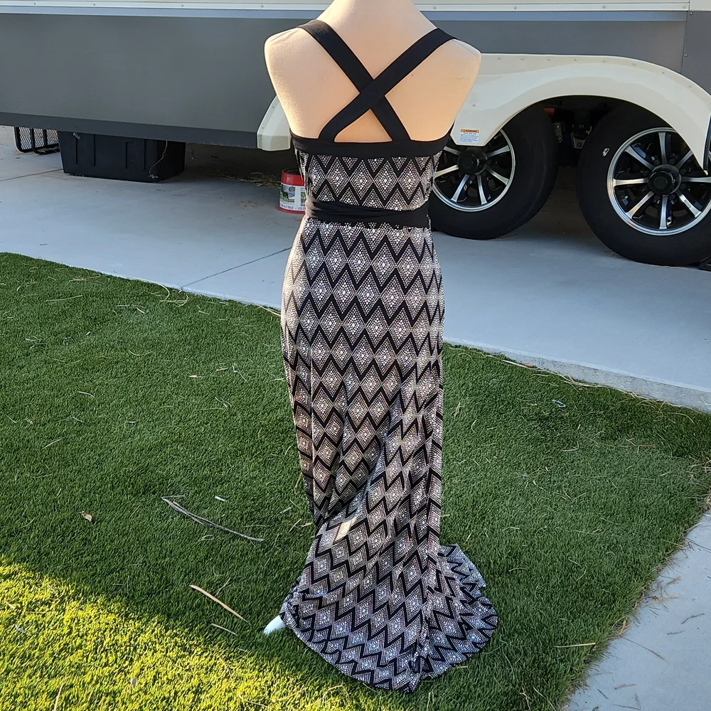 Banana Republic Dress - Picture 5 of 10